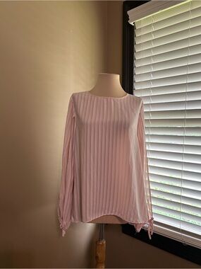 Waverly Grey Pale Pink Striped Open Long Sleeve Blouse